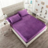 Plain velvet fitted sheet Plum